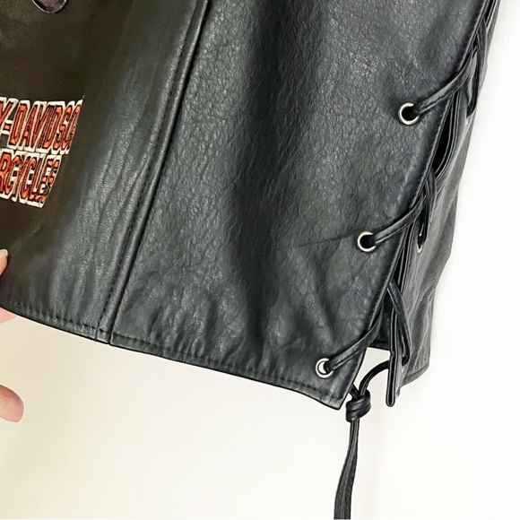 Harley-Davidson Black Leather Vest with Clown, Savannah, Ga. Patches - Picture 7 of 14